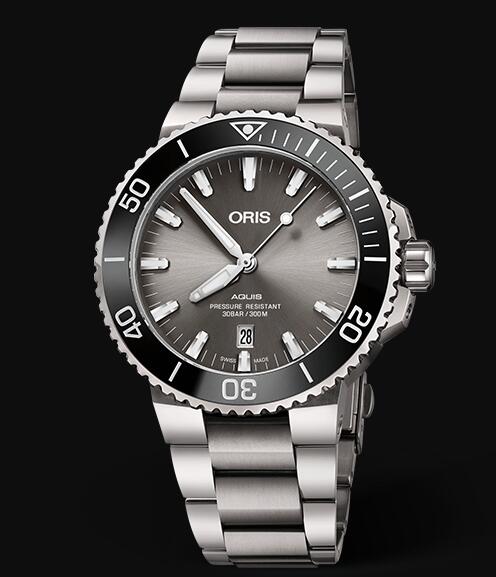 Review Oris Aquis Titanium Date 43.5mm 01 733 7730 7153-07 8 24 15PEB Replica Watch